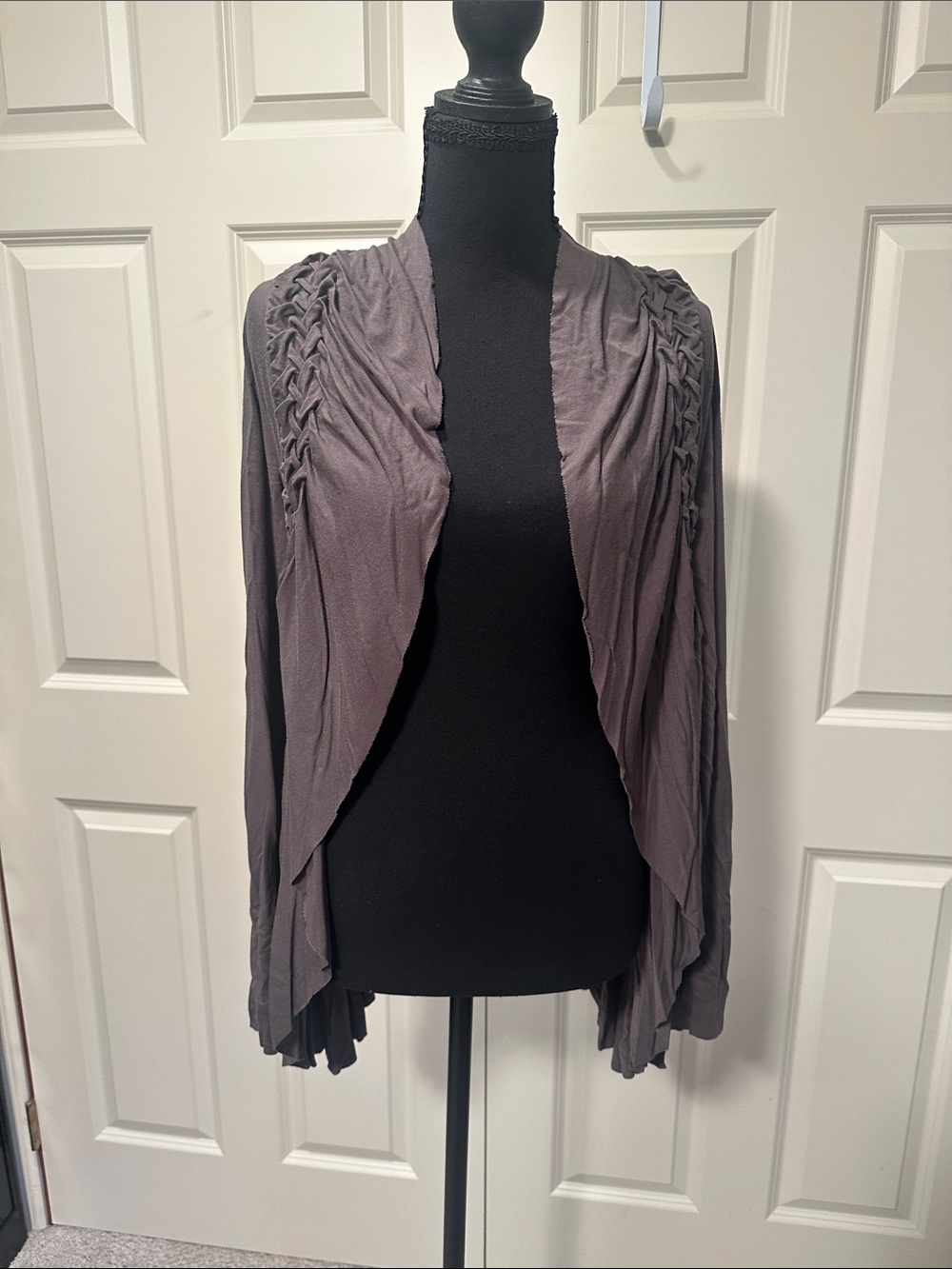 Open-Front Braided Shoulder Cardigan - Gray